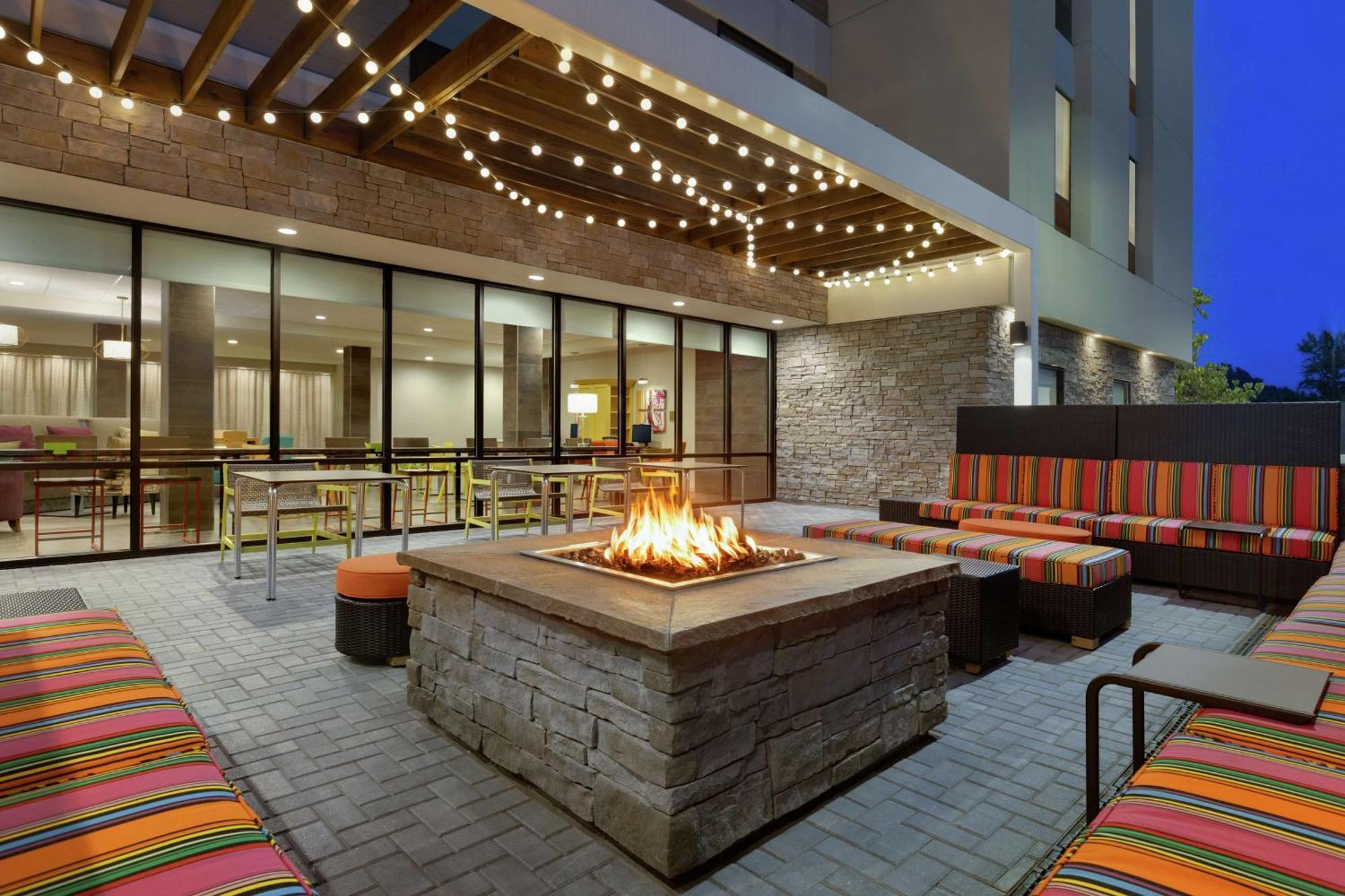 Home2 Suites By Hilton New Brunswick, Nj المظهر الخارجي الصورة